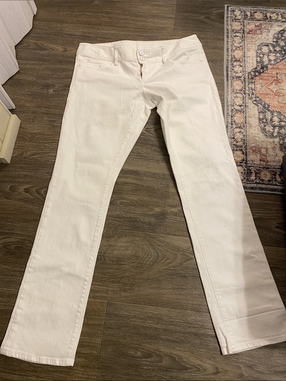 Lilly Pulitzer white Worth Straight Jean; size 14